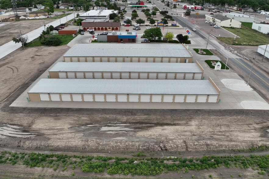 Primary Photo Of 1011 W 27th St, Scottsbluff Self Storage For Sale