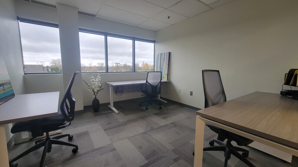 More Photos Of 455 E Eisenhower Pky, Ann Arbor Coworking Space