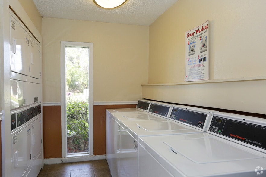 More Photos Of 5473 27th St S, Saint Petersburg Apartments For Sale