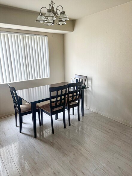 More Photos Of 13430 Victory Blvd, Van Nuys Apartments For Sale