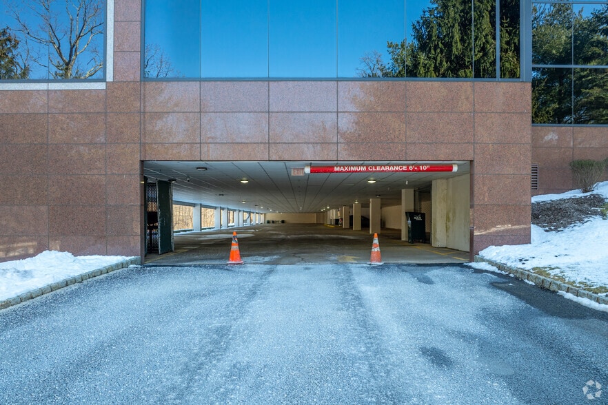 More Photos Of 120 Mountainview Blvd, Basking Ridge Office For Sale