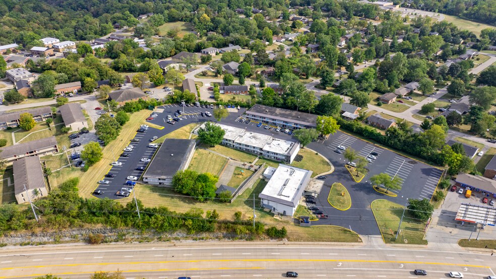 More Photos Of 855 Louisville Rd, Frankfort Apartments For Sale