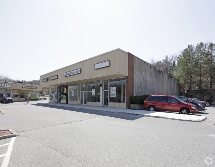 Primary Photo Of 1868-1924 Pleasantville Rd, Briarcliff Manor Village Unknown For Lease