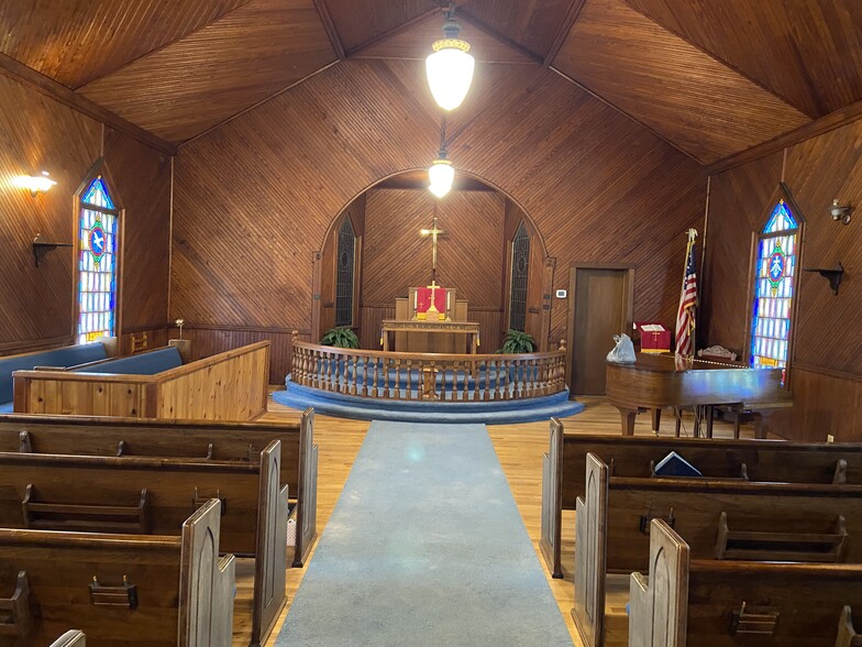 More Photos Of 101 Carmel Ridge Rd, Henderson Religious Facility For Sale