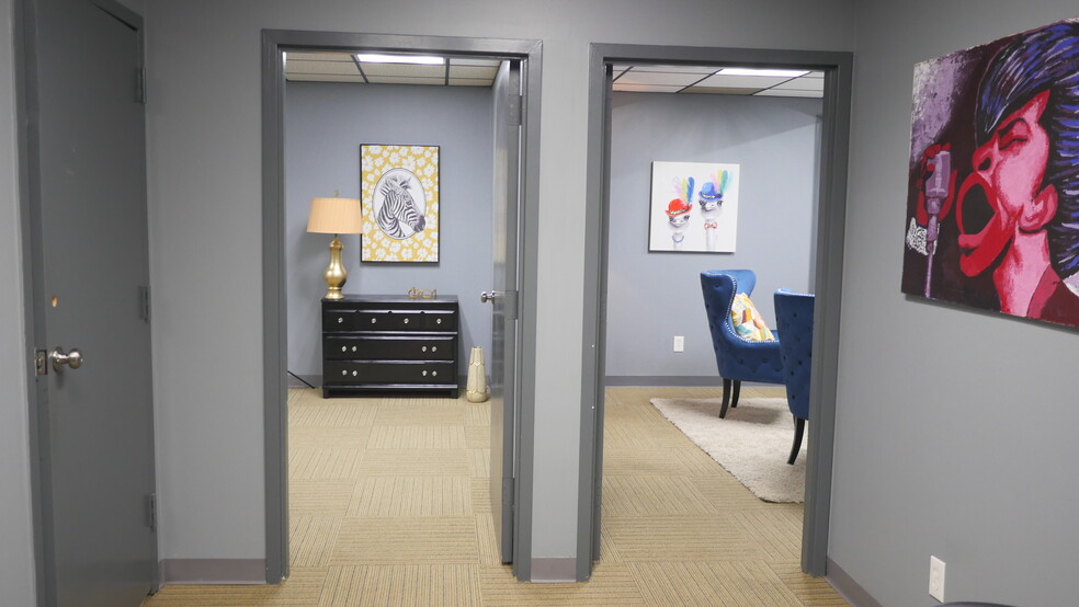 More Photos Of 2321 4th St, Tucker Office For Lease