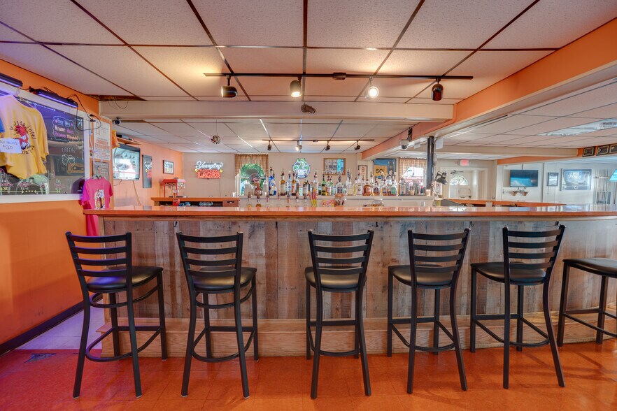 More Photos Of 236 N Main St, Milroy General Retail For Sale