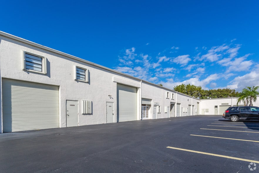 Primary Photo Of 13879-13981 SW 140th St, Miami Warehouse For Lease