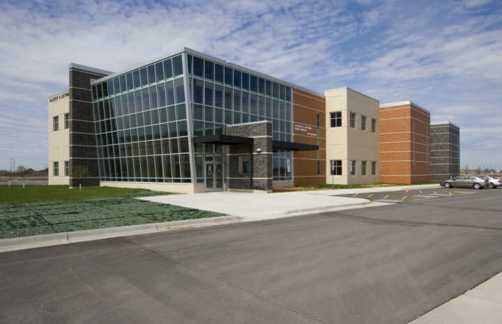 Primary Photo Of 4776 S 28th Ave, Fargo Office For Lease
