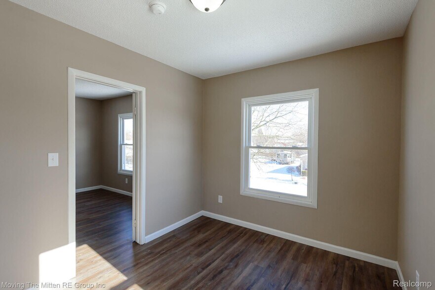 More Photos Of 230 Almyra Ave, Monroe Apartments For Sale