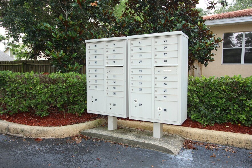 More Photos Of 467 Lake Howell Rd, Maitland Medical For Lease