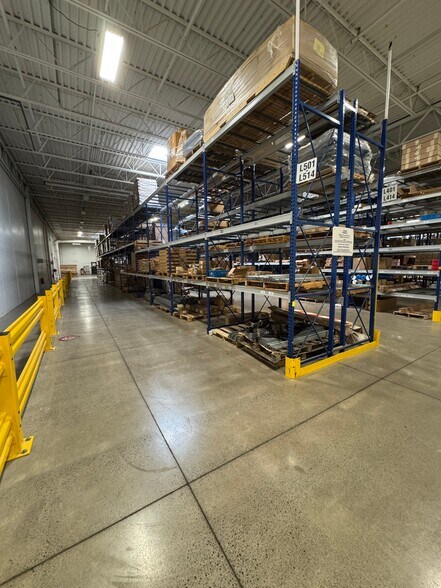 More Photos Of 2491 Wehrle Dr, Buffalo Warehouse For Lease