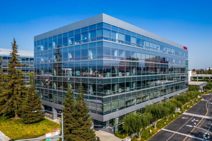 More Photos Of 2625 Augustine Dr, Santa Clara Office For Lease