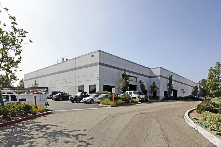 More Photos Of 2865 Executive Pl, Escondido Manufacturing For Lease