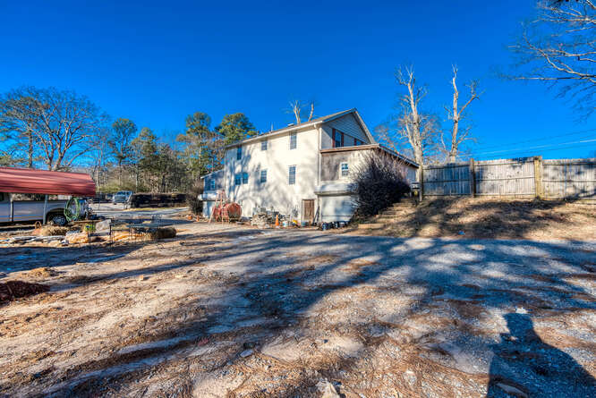 More Photos Of 497 NW Kirk Rd, Marietta Office For Sale