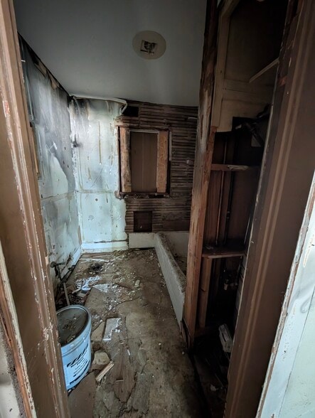 More Photos Of 101 N 7th St, Ponca City Multifamily For Sale
