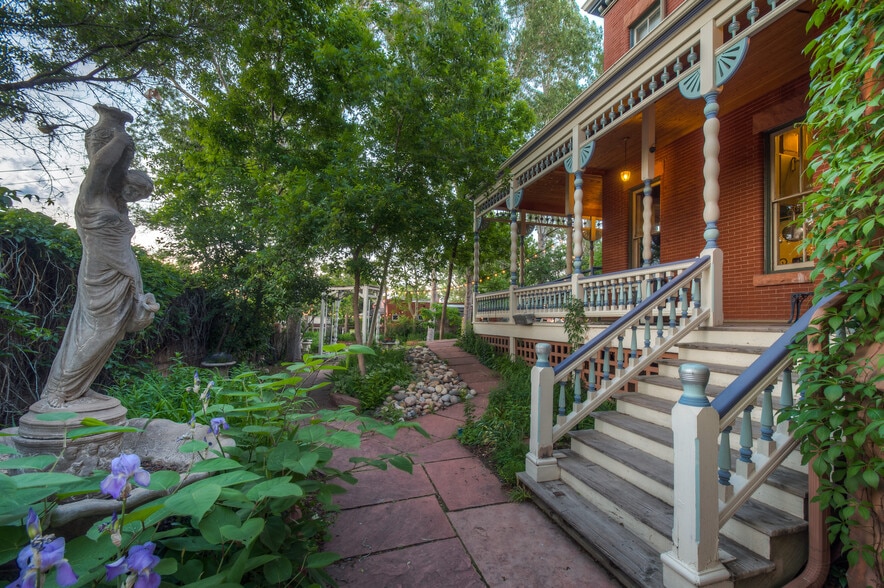 More Photos Of 2555 W 37th Ave, Denver Hospitality For Sale