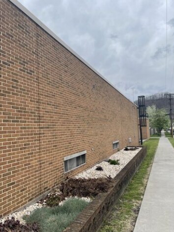 More Photos Of 1000 Park Ave NW, Norton Office For Sale