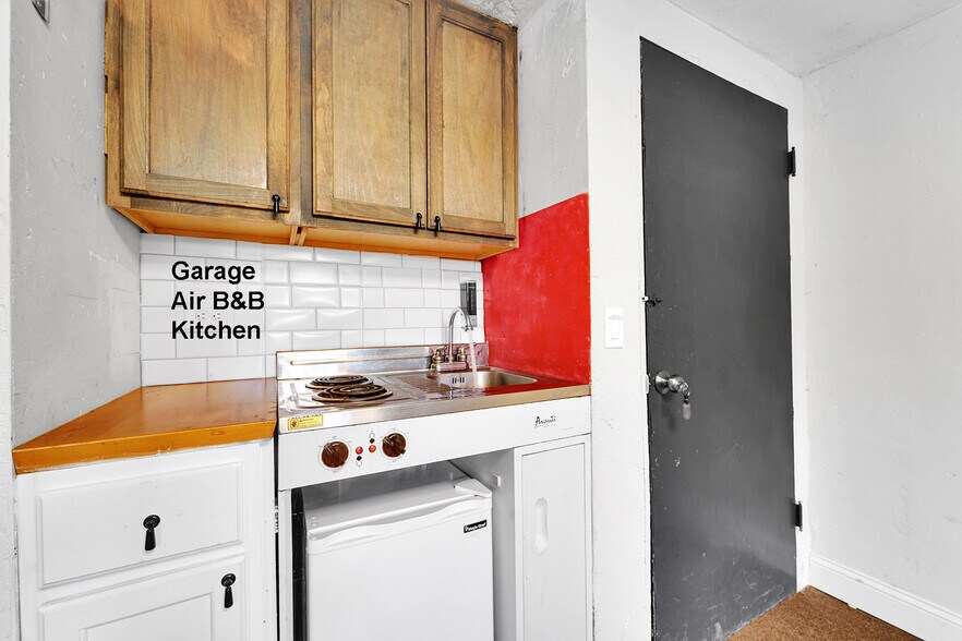 More Photos Of 5030 Barrett Ave, Richmond Apartments For Sale