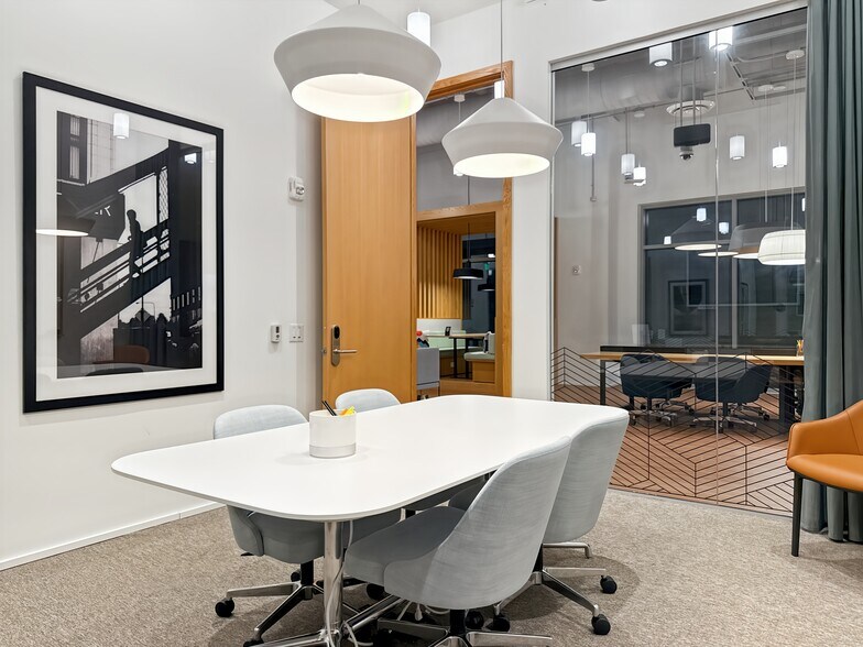 More Photos Of 355 S Main St, Greenville Coworking Space