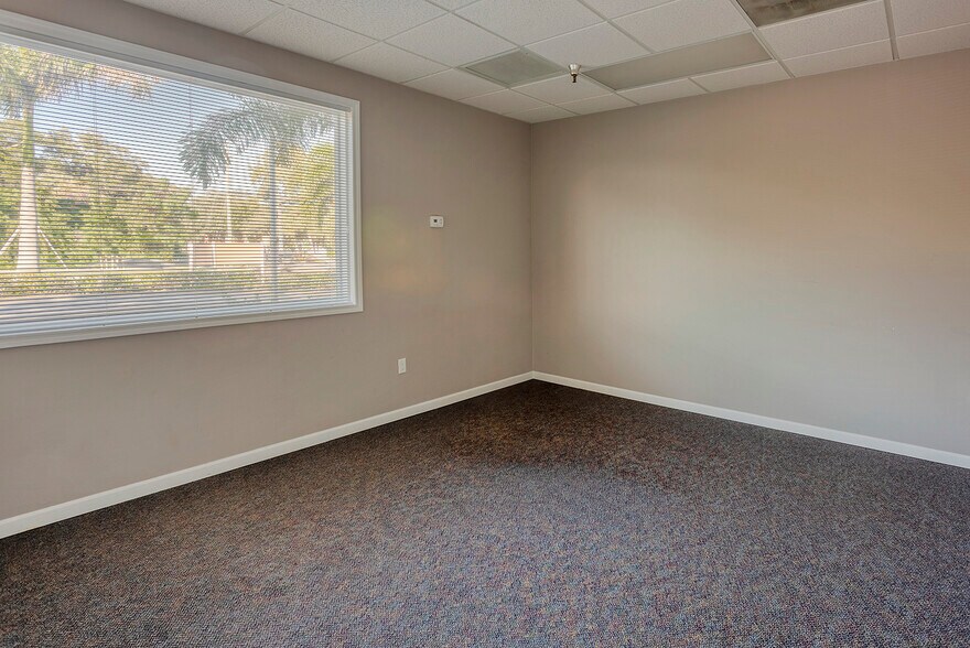 More Photos Of 1465 S Fort Harrison Ave, Clearwater Office For Lease