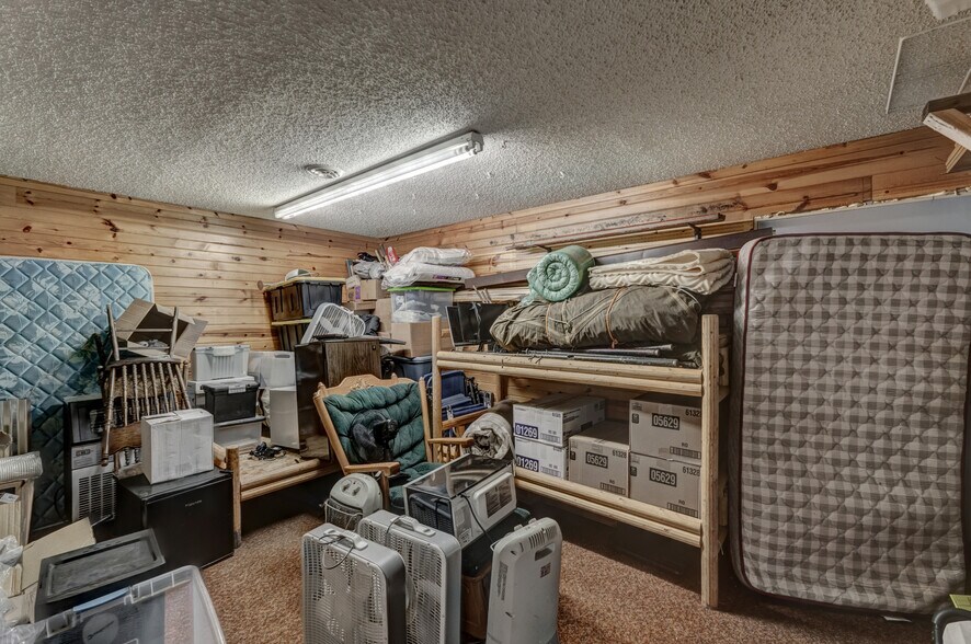 More Photos Of 1116 N 5th St, Custer Trailer Camper Park For Sale