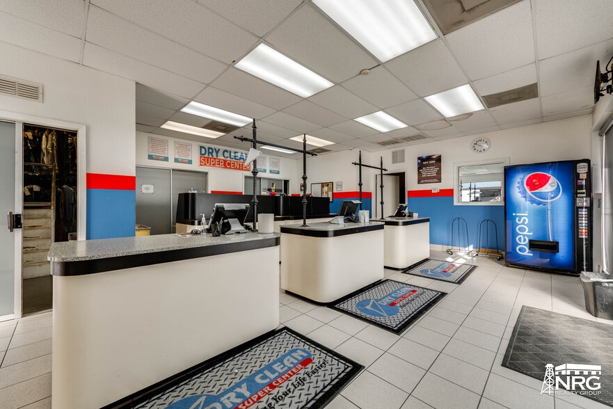 More Photos Of 4218 W Wadley Ave, Midland Freestanding For Sale