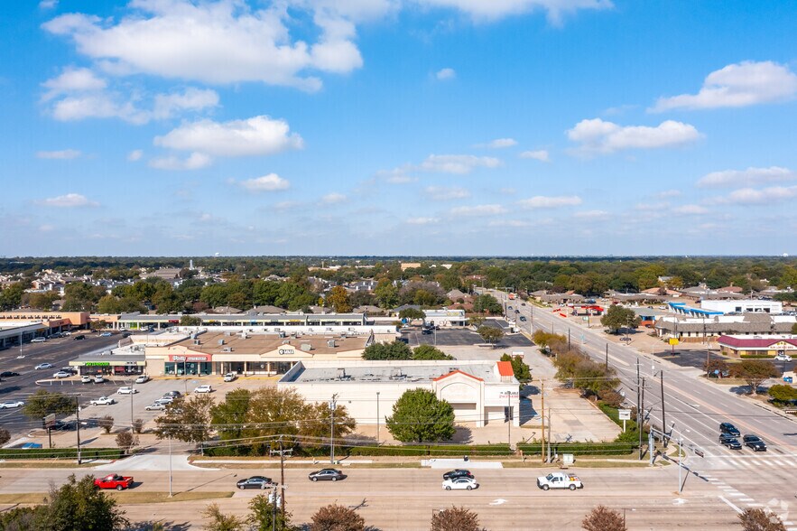 More Photos Of 1501 Independence Pky, Plano Drugstore For Lease