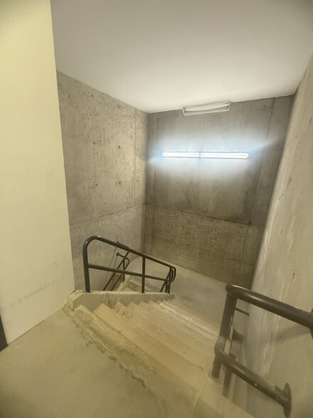 More Photos Of 2125 Heights Dr, Eau Claire Medical For Lease