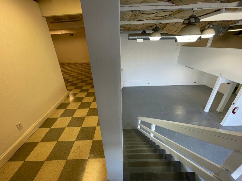 More Photos Of 1925 Francisco Blvd E, San Rafael Light Manufacturing For Lease