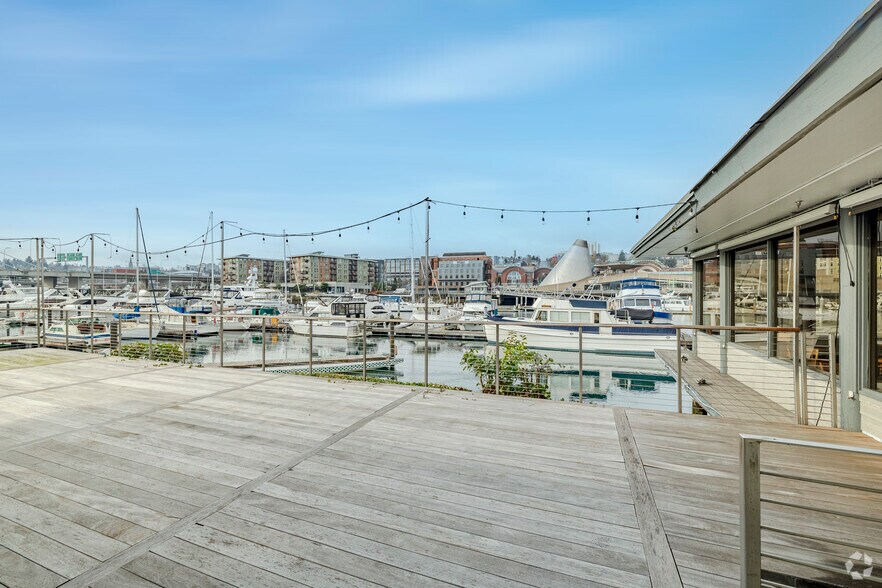 More Photos Of 1900 E D St, Tacoma Restaurant For Sale