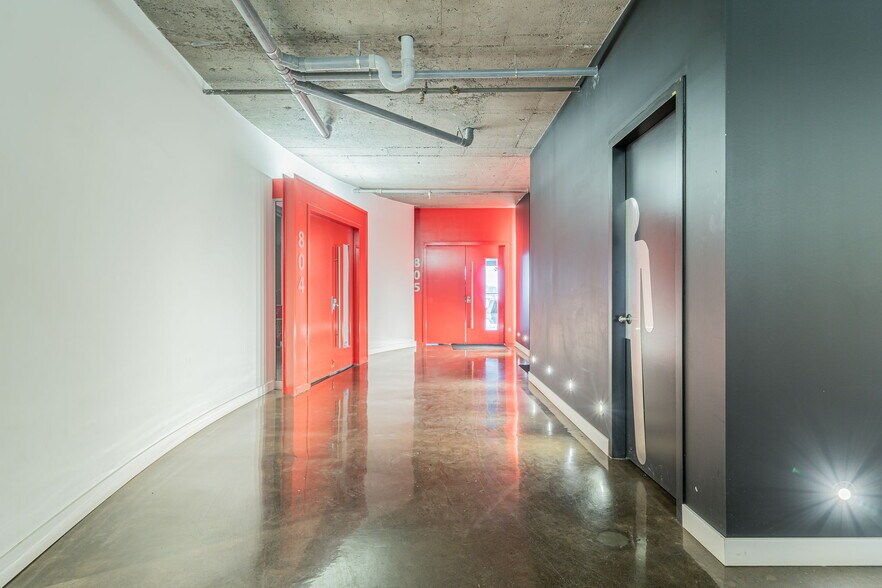 More Photos Of 3737 Boul Cremazie E, Montréal Office For Lease