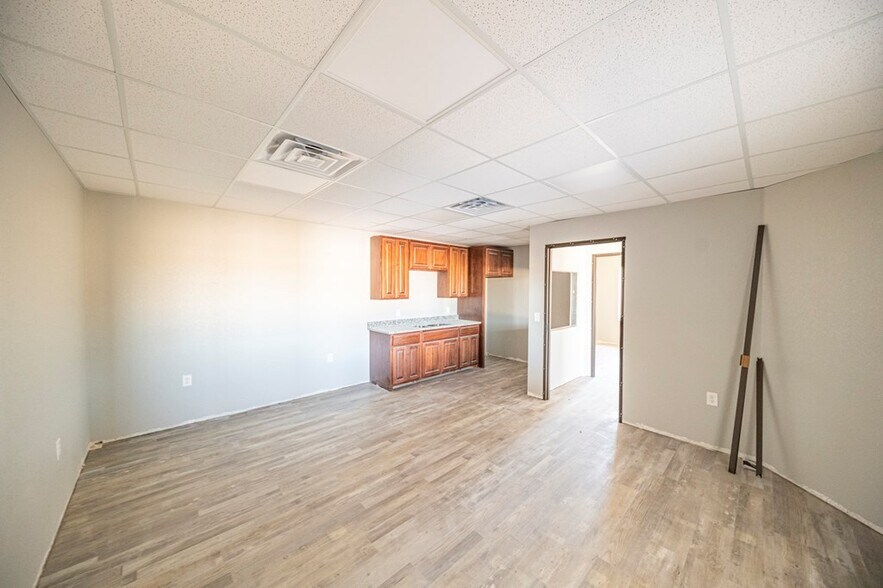 More Photos Of 16690 W Basin St, Odessa Industrial For Sale