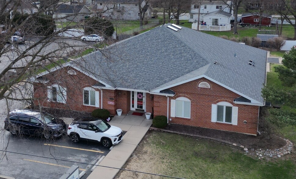 More Photos Of 17236 Harlem Ave, Tinley Park Office For Sale