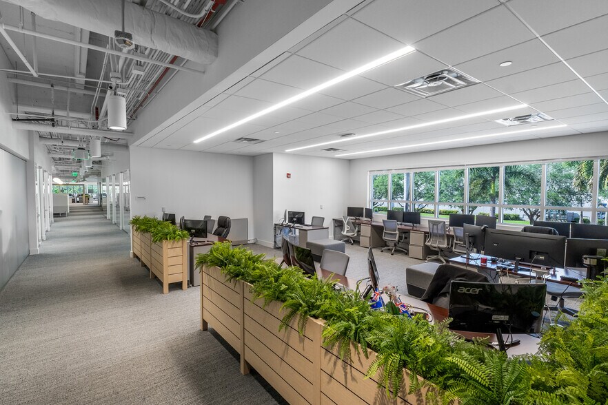 More Photos Of 10000 NW 15th Ter, Miami Industrial For Lease