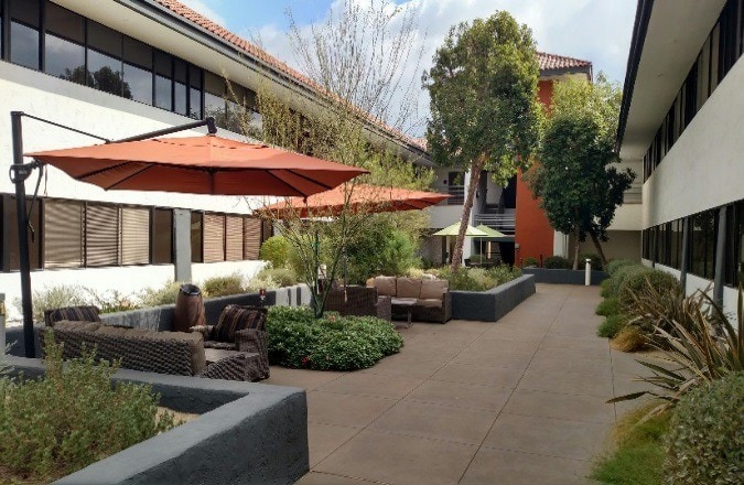 More Photos Of 23901 Calabasas Rd, Calabasas Office For Lease