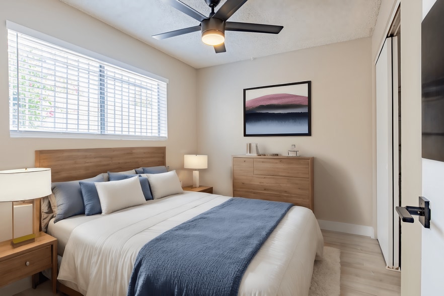 More Photos Of 2930 N 52nd St, Phoenix Apartments For Sale