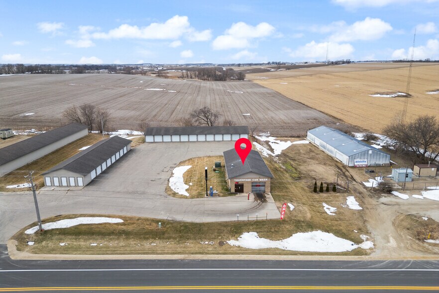 More Photos Of 1275 Margaret st, Markesan Storefront For Sale