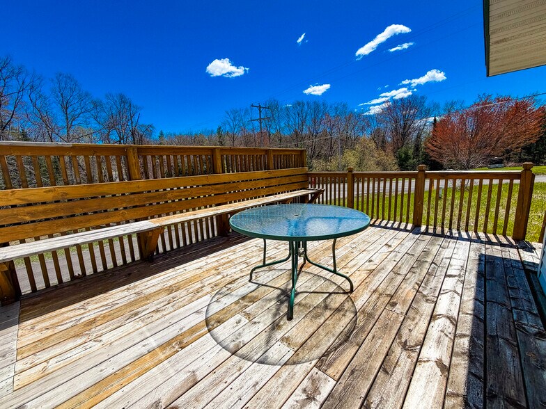 More Photos Of 214 W Mount Maria Rd, Spruce Restaurant For Sale
