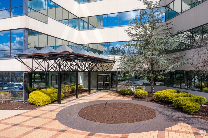 More Photos Of 240 Cedar Knolls Rd, Cedar Knolls Office For Lease