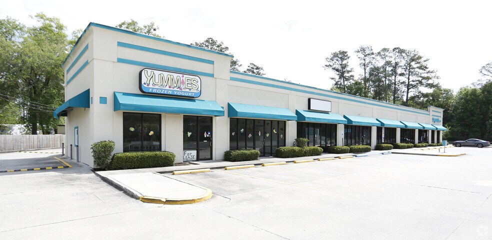 More Photos Of 2060 W Gause Blvd, Slidell General Retail For Lease