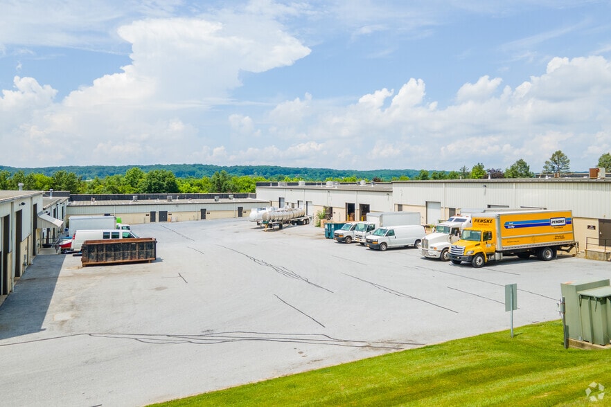 More Photos Of 602 Jeffers Cir, Exton Office For Lease