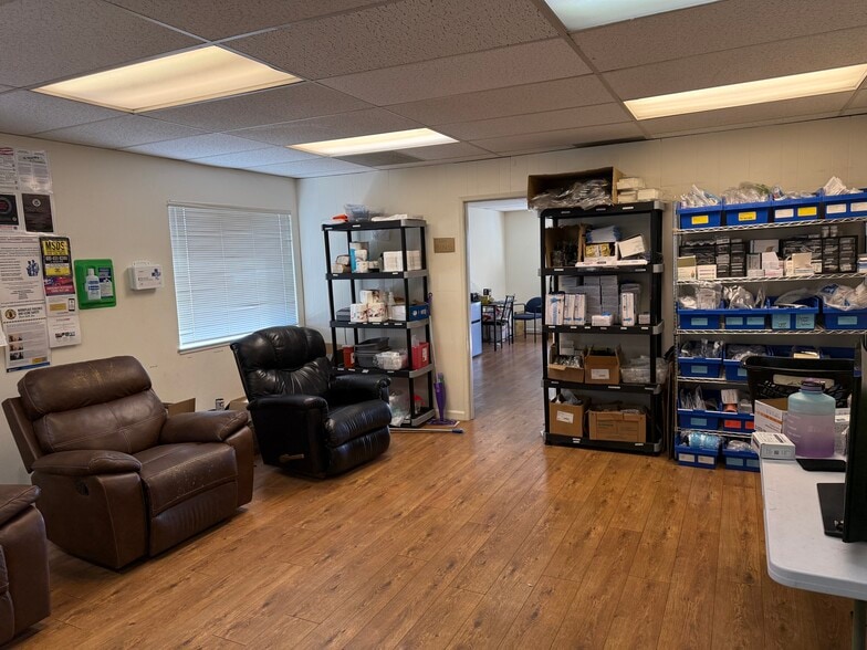 More Photos Of 1550 La Pradera Dr, Campbell Office For Sale