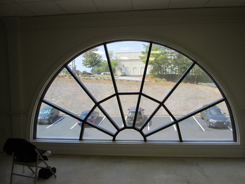 More Photos Of 1560 Holcomb Bridge Rd, Roswell Medical For Sale