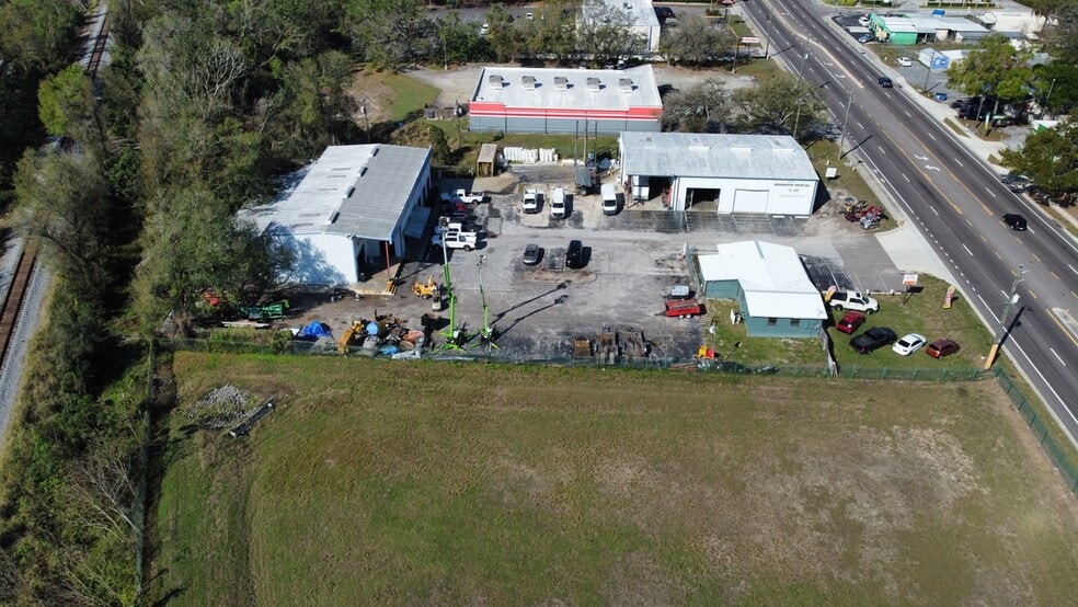 More Photos Of 430 W Dr Martin Luther King Jr Blvd, Seffner Storefront Retail Office For Sale