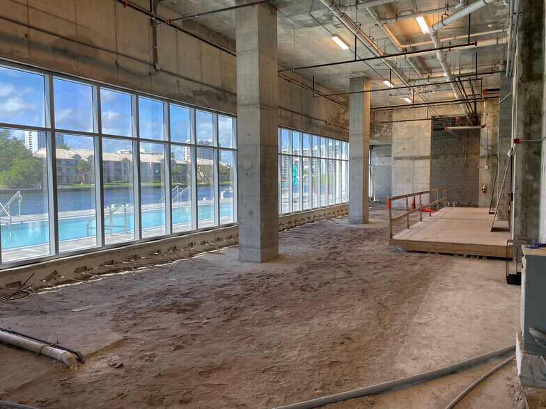 More Photos Of 4010 S Ocean Dr, Hollywood Hotel For Lease