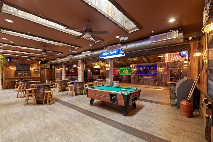 More Photos Of 728 Court St, Utica Restaurant For Sale