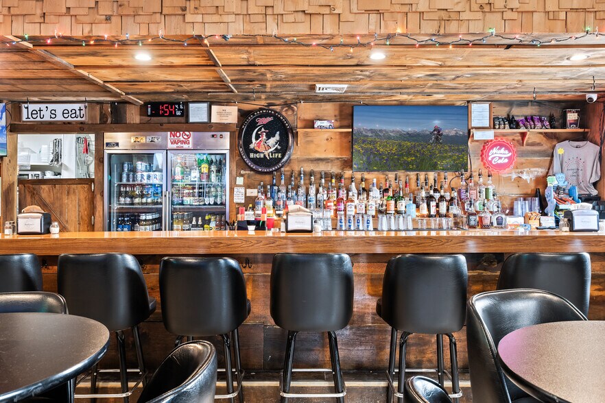 More Photos Of N1130 5th Rd, Coloma Trailer Camper Park For Sale