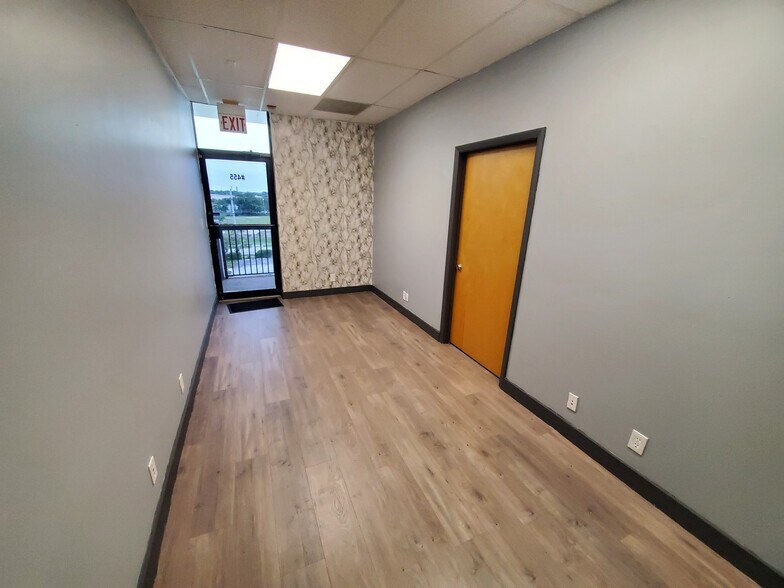 More Photos Of 4701 N Federal Hwy, Pompano Beach Office For Sale