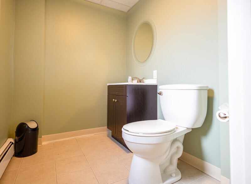 More Photos Of 33 Union St, East Walpole Storefront Retail Residential For Lease