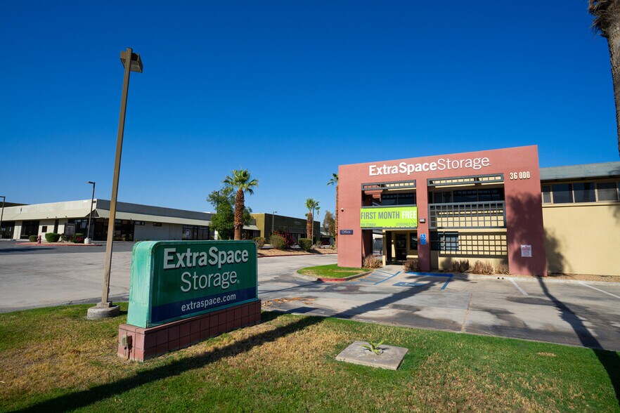 More Photos Of 35688 Cathedral Canyon Dr, Cathedral City Light Manufacturing For Lease